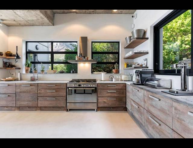 5 BEDROOM PROPERTY TO RENT IN LLANDUDNO